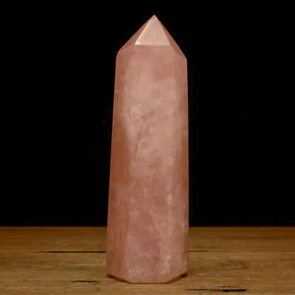 Rosenquarz Obelisk aus Brasilien - 376,66g - 141 x 44 x 41mm