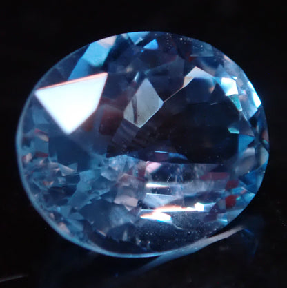 Facettierter Blauer Aquamarin aus Afghanistan, 4.025 ct - 0,805g - 11,99 x 9,14 x 6,71mm