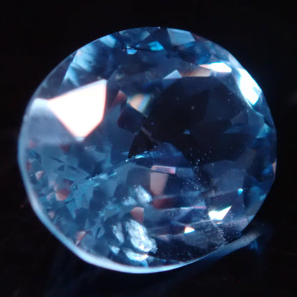 Facettierter Blauer Aquamarin aus Afghanistan, 4.025 ct - 0,805g - 11,99 x 9,14 x 6,71mm