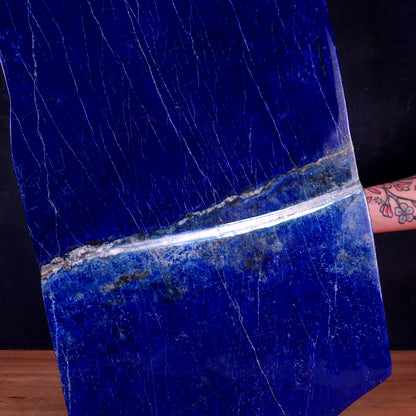 Große Dekorative Blaue Lapislazuli-Freiform - 35365,11 g - 520 x 295 x 105 mm