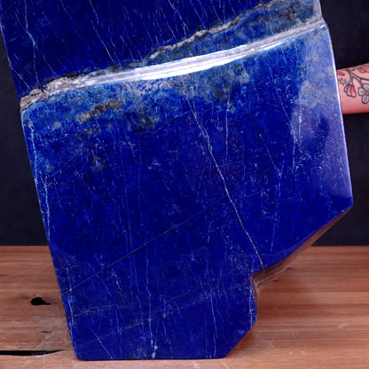 Große Dekorative Blaue Lapislazuli-Freiform - 35365,11 g - 520 x 295 x 105 mm