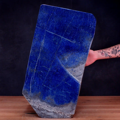 Große Dekorative Blaue Lapislazuli-Freiform - 35365,11 g - 520 x 295 x 105 mm