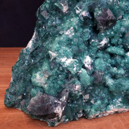 Natürliche blau-grüne Fluorit-Kristallcluster-Skulptur, Madagaskar - 42475,67g - 480×420×165 mm